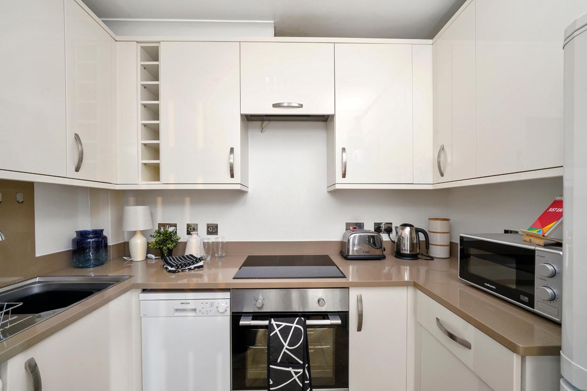Delightful Flat In London - Sleeps 6 Apartment Exterior photo
